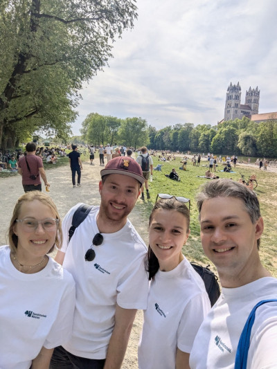 Das Projektteam steht in München