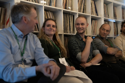 Eine Diskussionsrunde