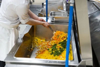 Gemüse wird gekocht